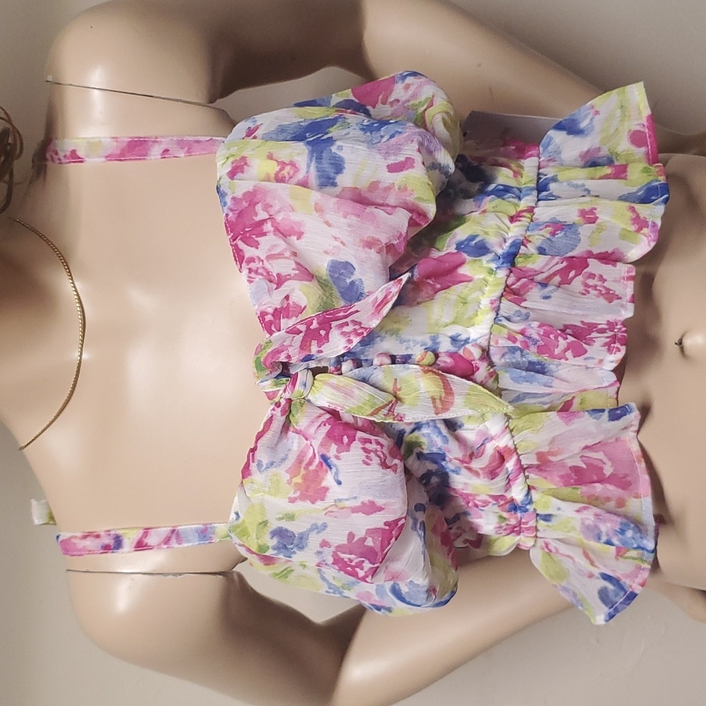 NEW Japsa floral top size Large